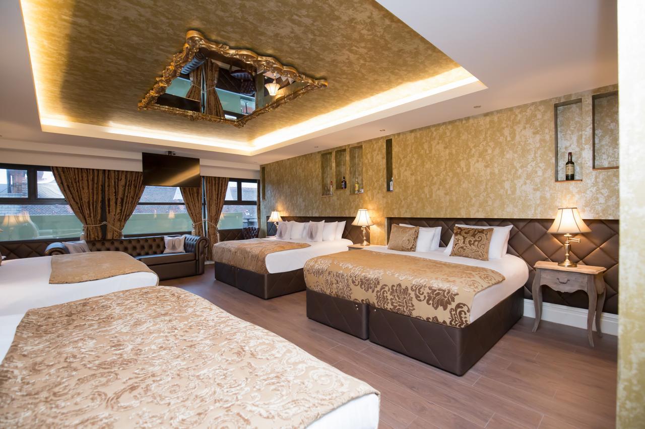 Signature Living At Shankly Aparthotel