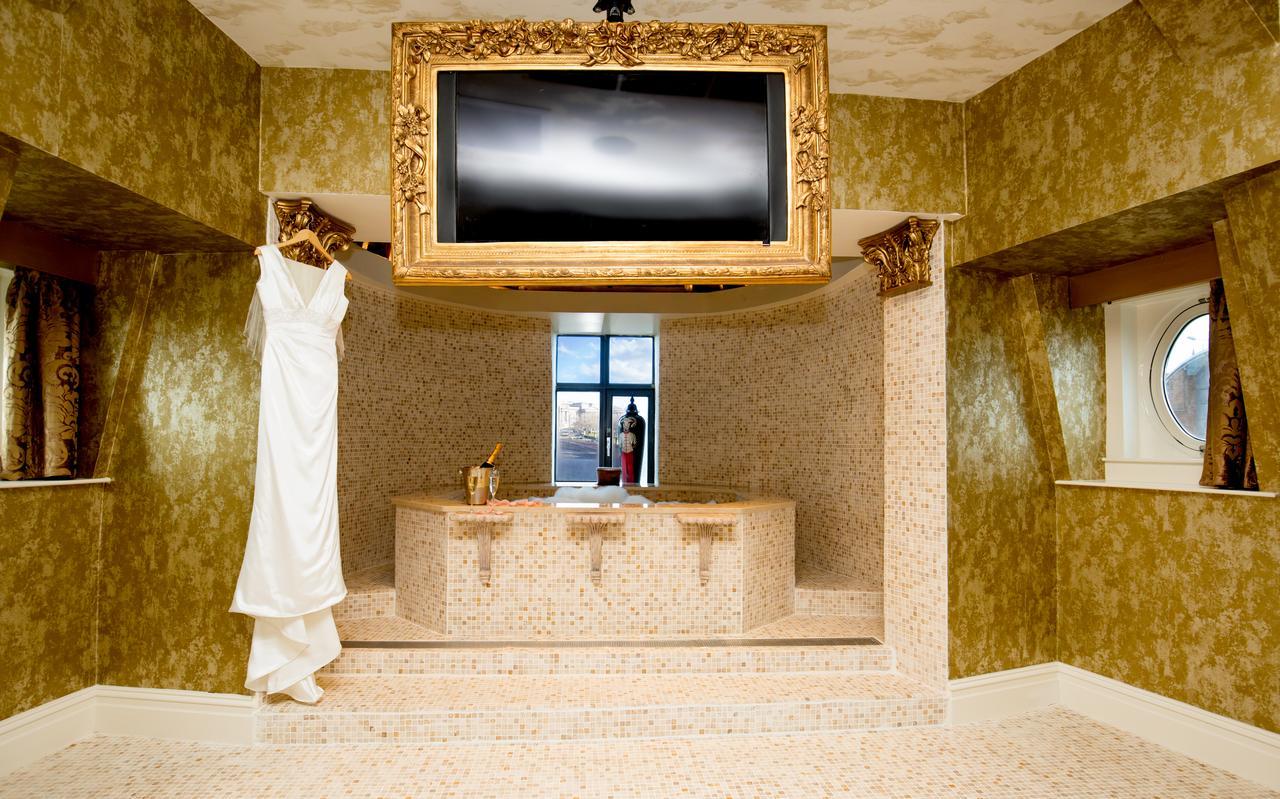Signature Living At Shankly Aparthotel